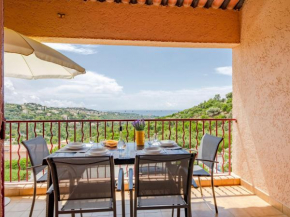 Apartment Les Hauts des Issambres-12 by Interhome